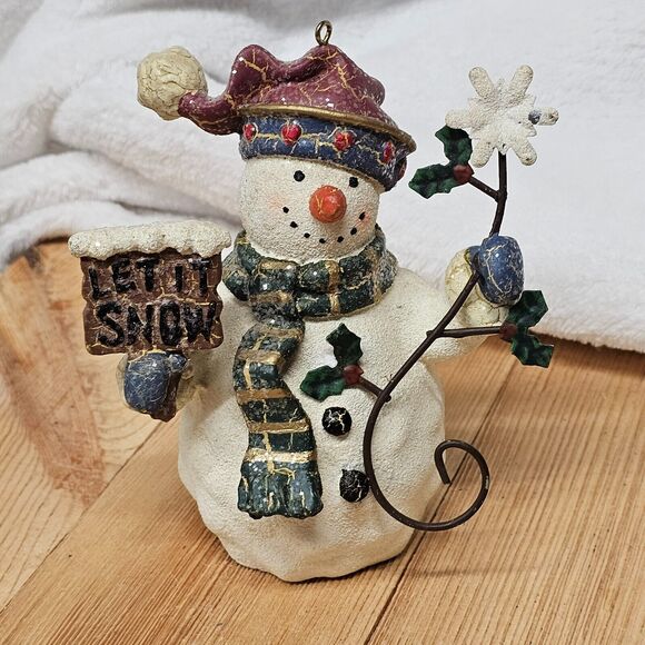 Snowman Pair Figurine Holiday Collection Lot of 2 Metal and Resin Mr & Mrs - Picture 3 of 12